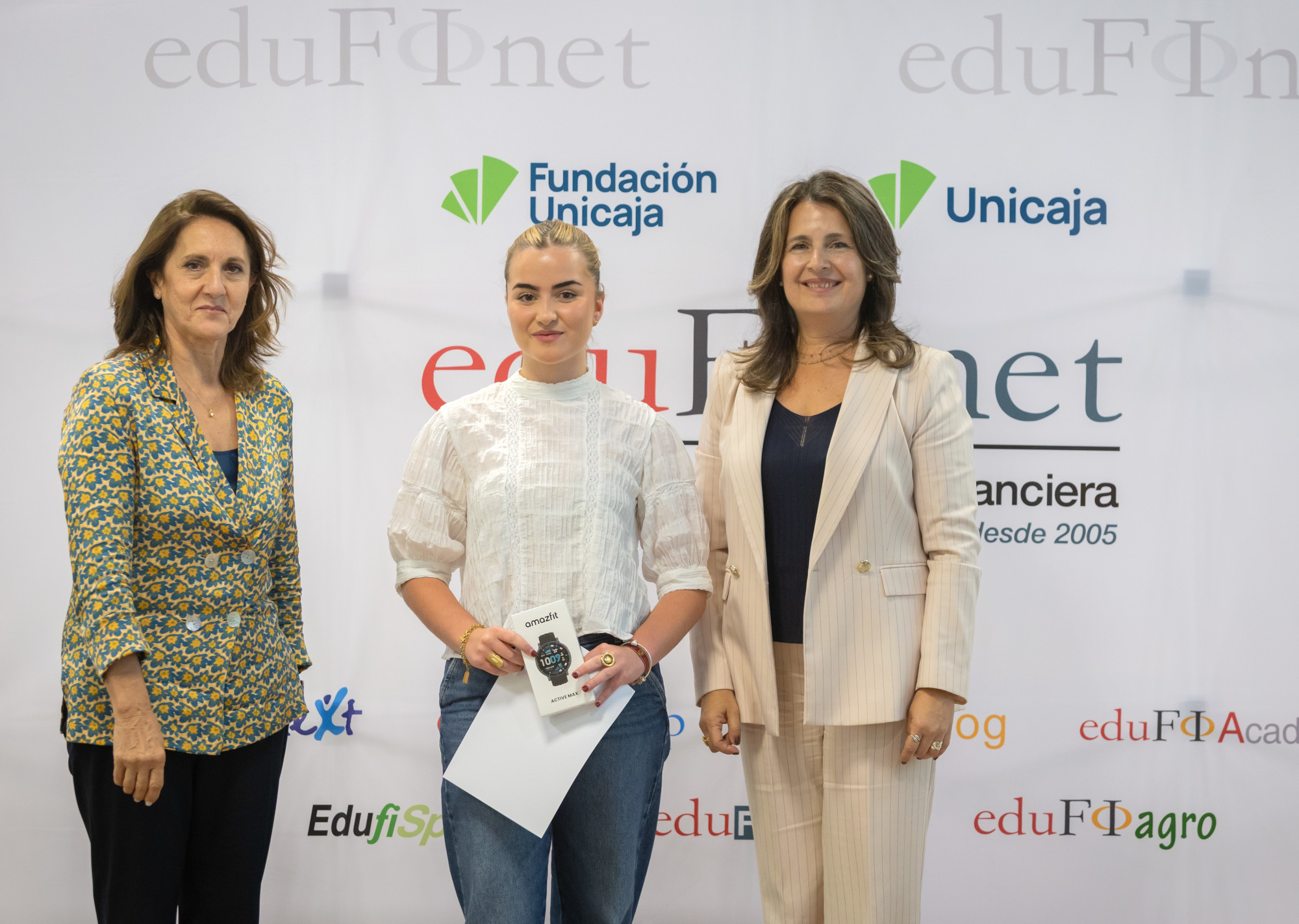 Isabel Rodríguez, Alejandra Luque y Ana José Cisneros